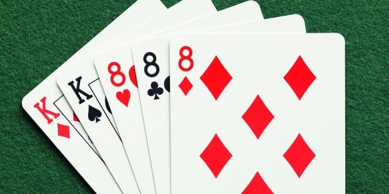 Tìm hiểu cách tính điểm game bài phỏm Gemwin đơn giản